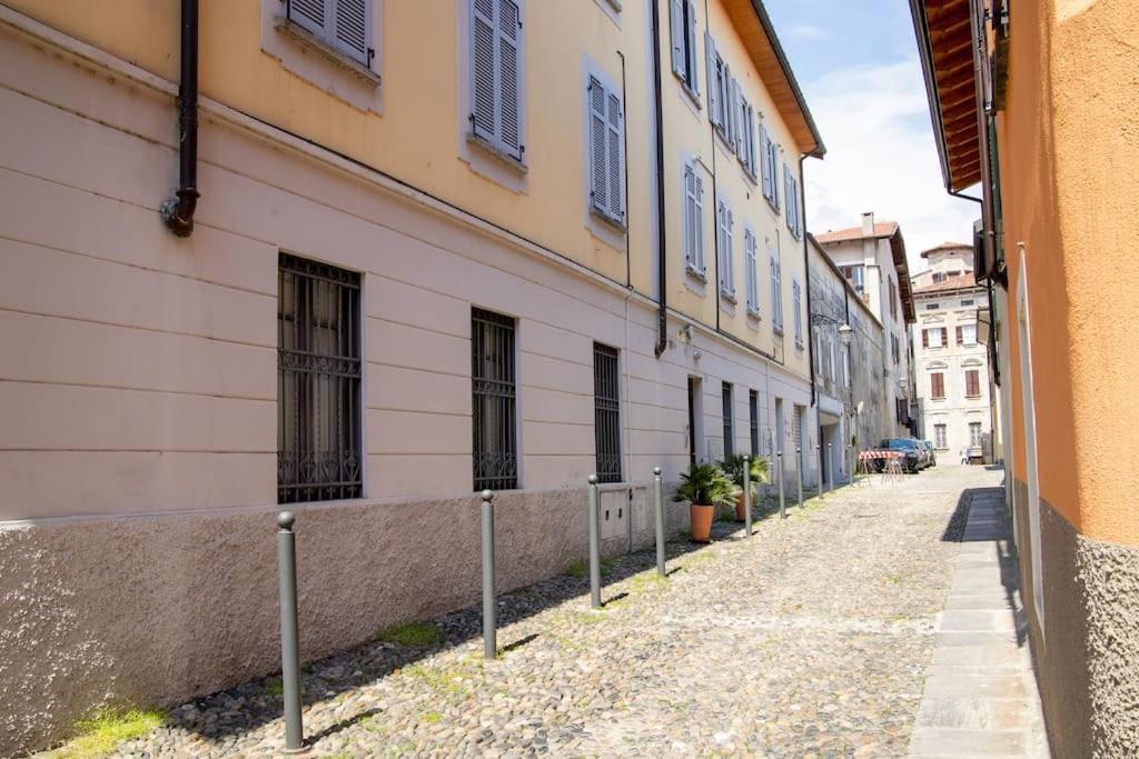 Baby Art Apartment Arona Exterior photo