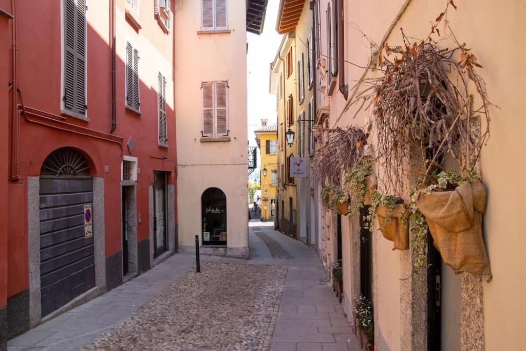 Baby Art Apartment Arona Exterior photo